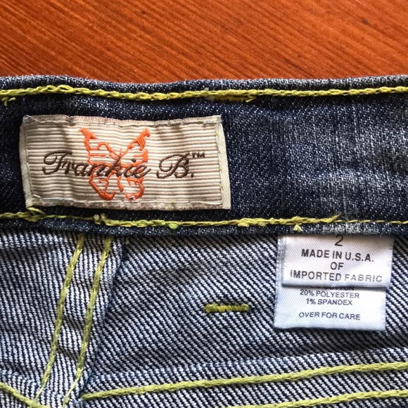 Frankie B dove heart embroidered jeans - Picture 7 of 8